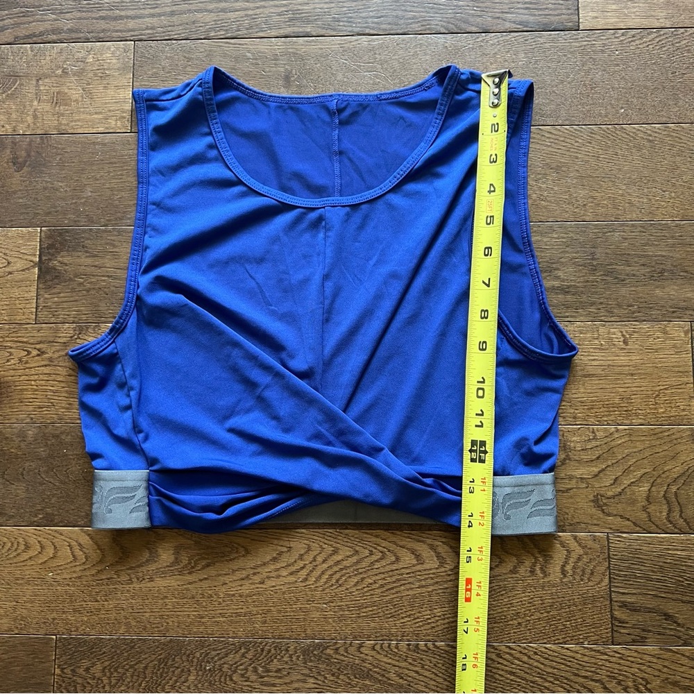 Fabletics Crop Top - Picture 7 of 7